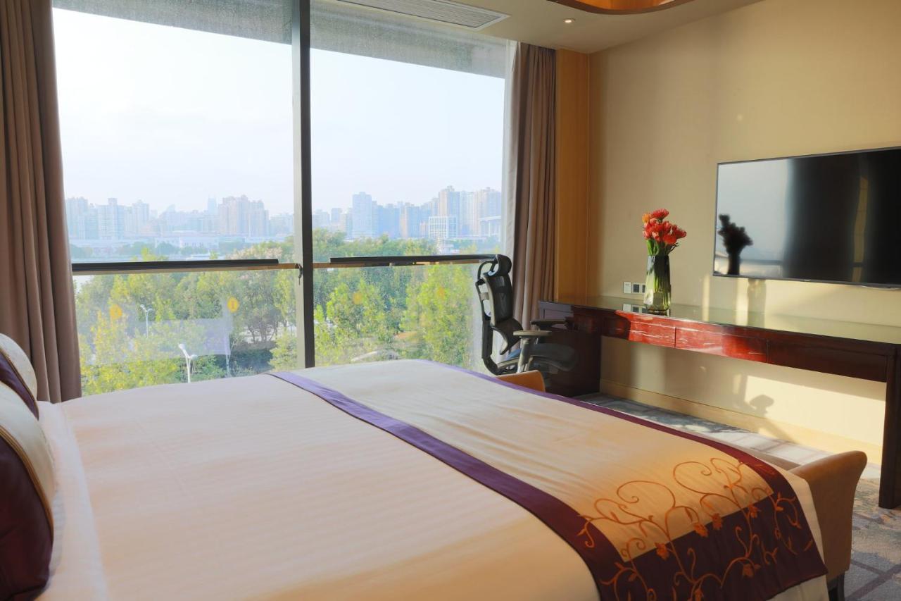 ホテル インターコンチネンタル 上海 エクスポ エクステリア 写真